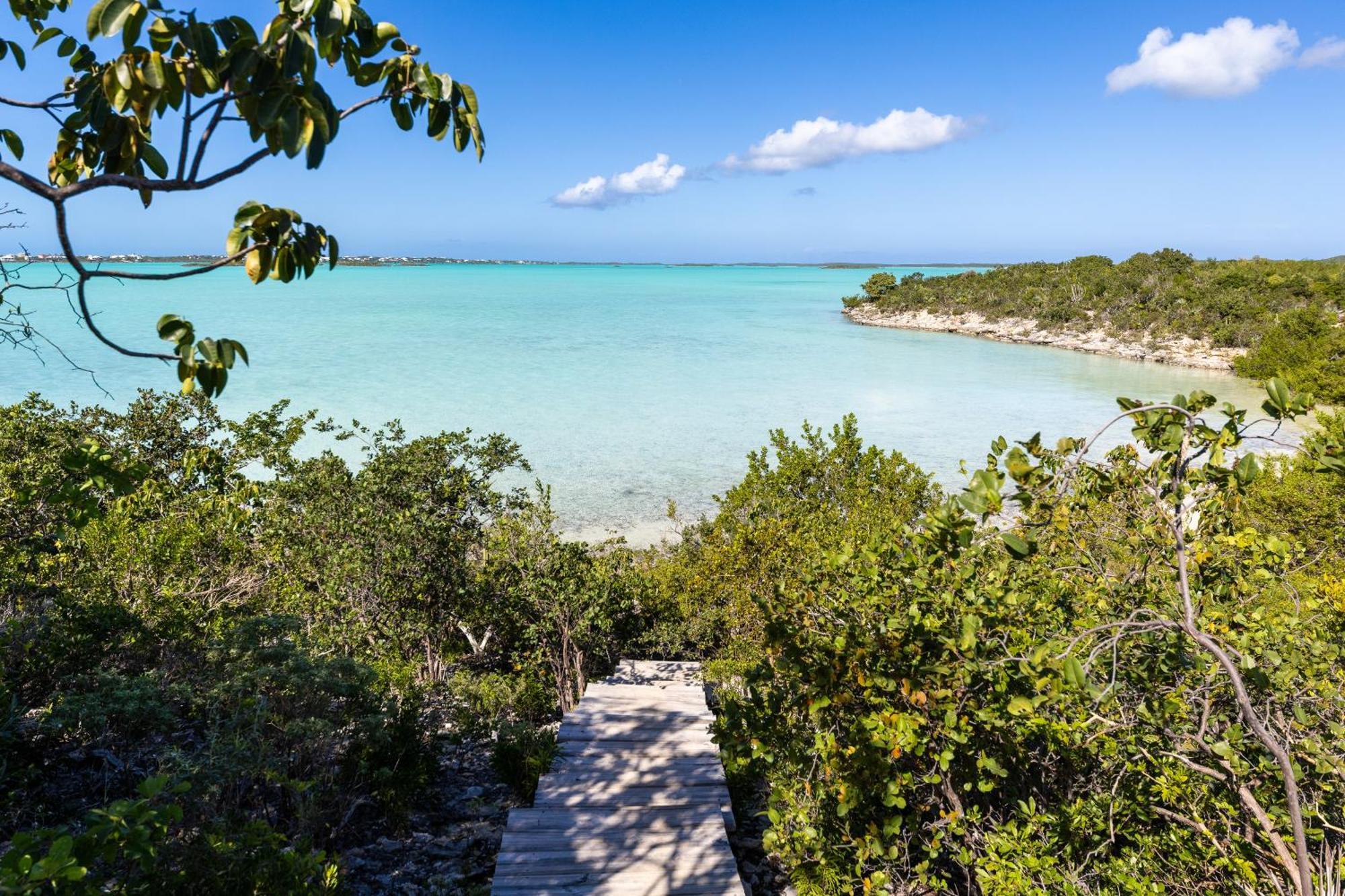 Waterside Home, Shaded Whirlpool Spa, Outdoor Dining, Smart Tv, Amazon Prime Five Cays Settlement Exterior photo